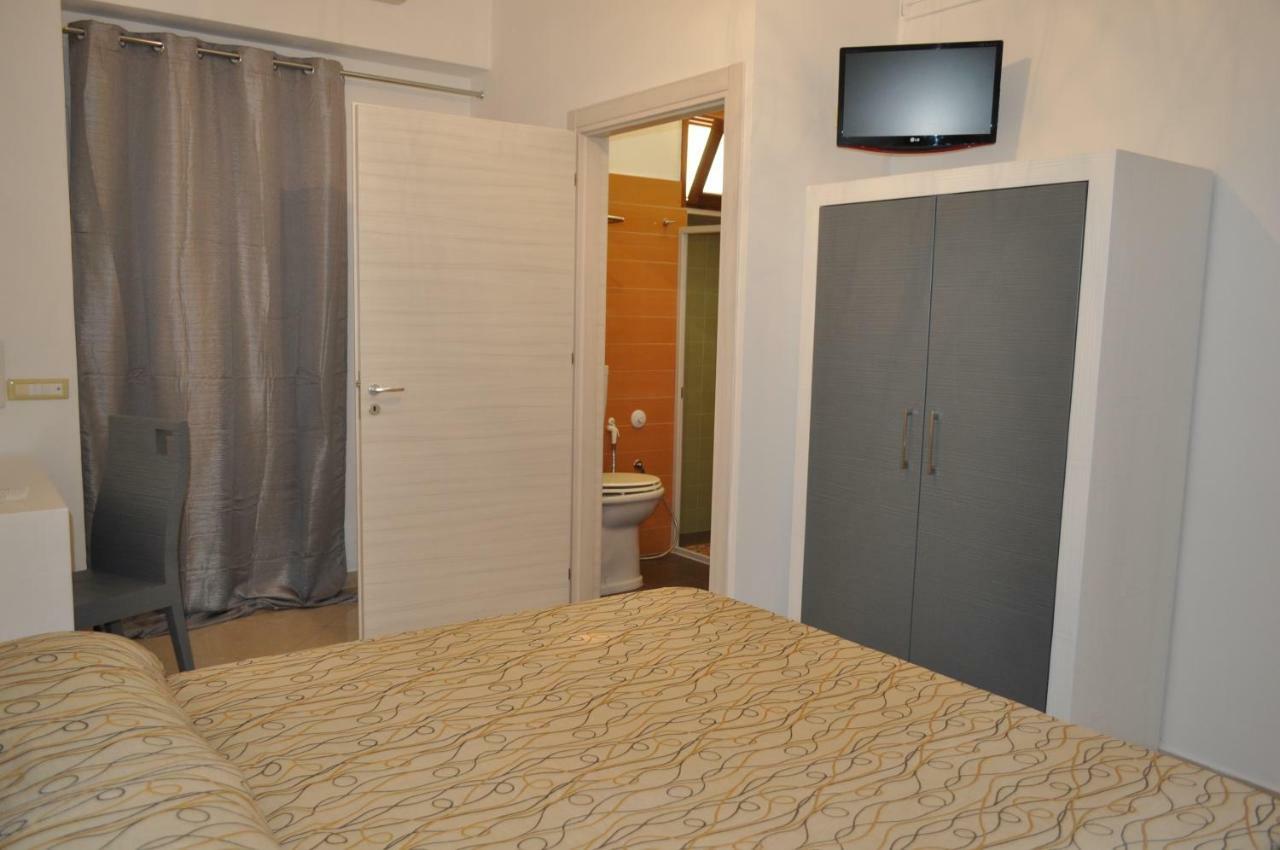 Al Centro Affittacamere San Vito Lo Capo Exteriör bild